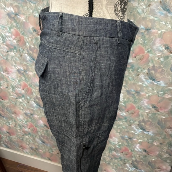 **Vince 100% Linen Cargo Pants – Jean Look - Picture 3 of 9